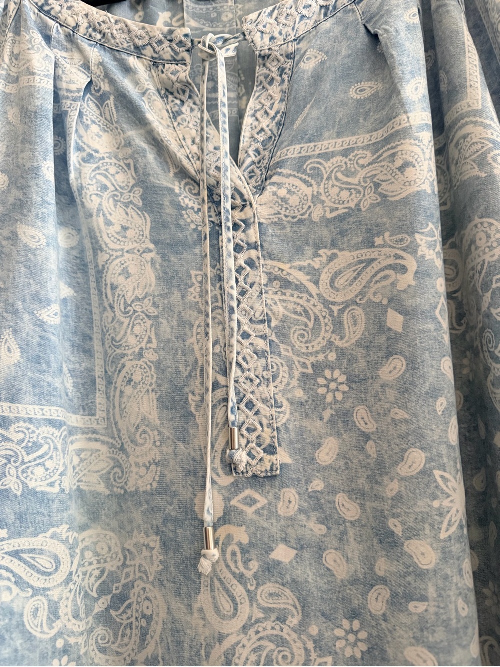 Light Blue Paisley Lace-Up Peasant Tunic - Picture 3 of 7